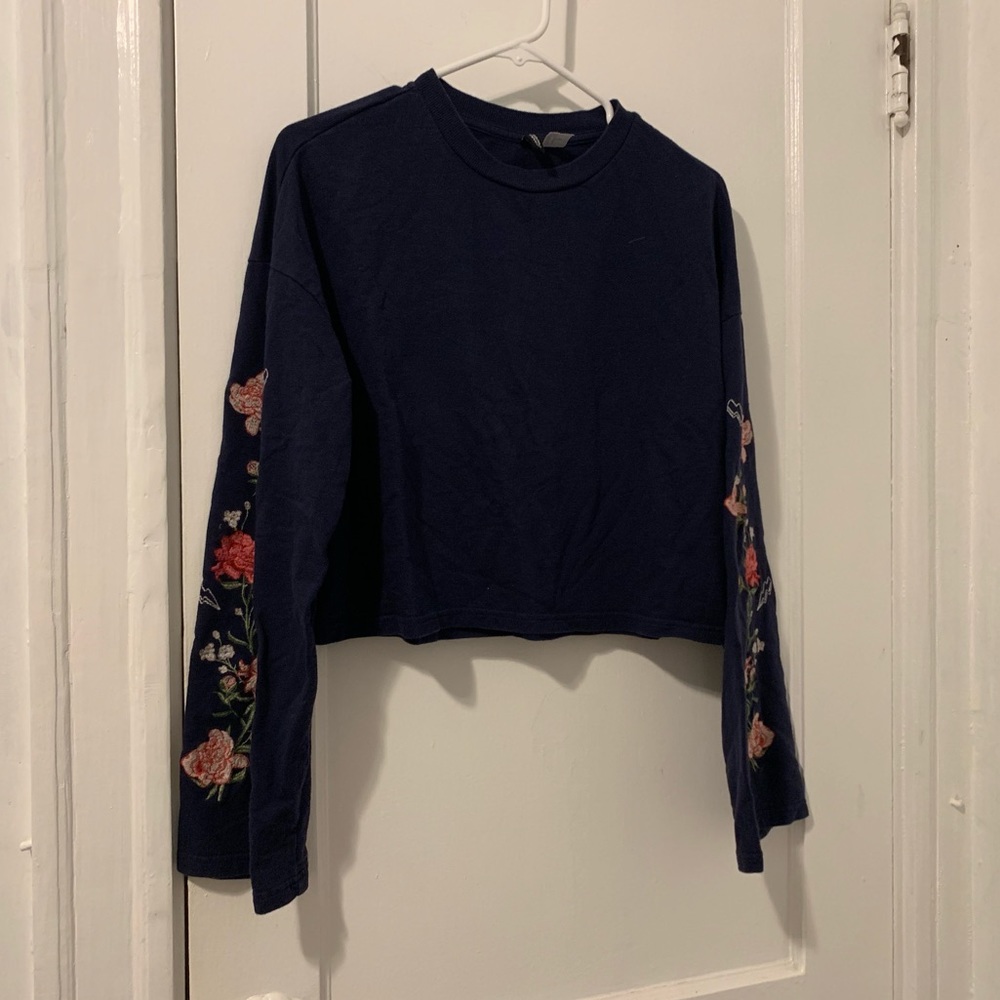 long sleeve crop